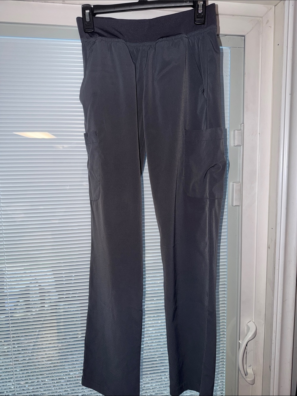 Women’s XS Scrubs Pants in Charcoal